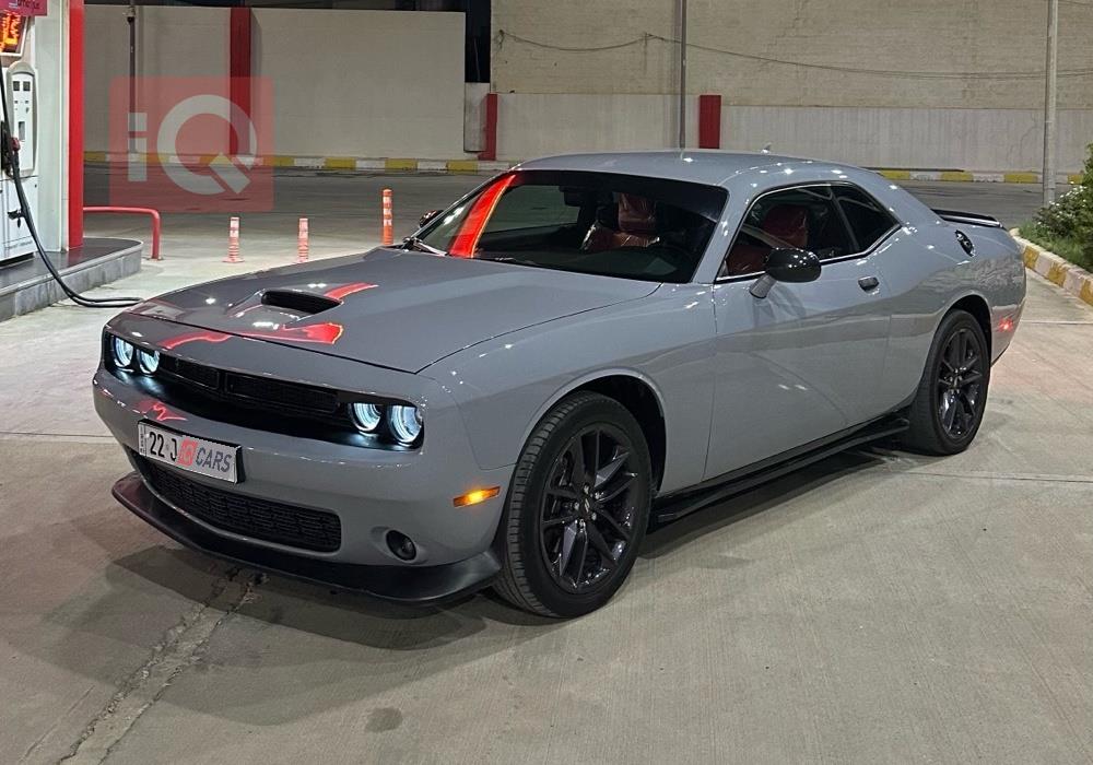 Dodge Challenger